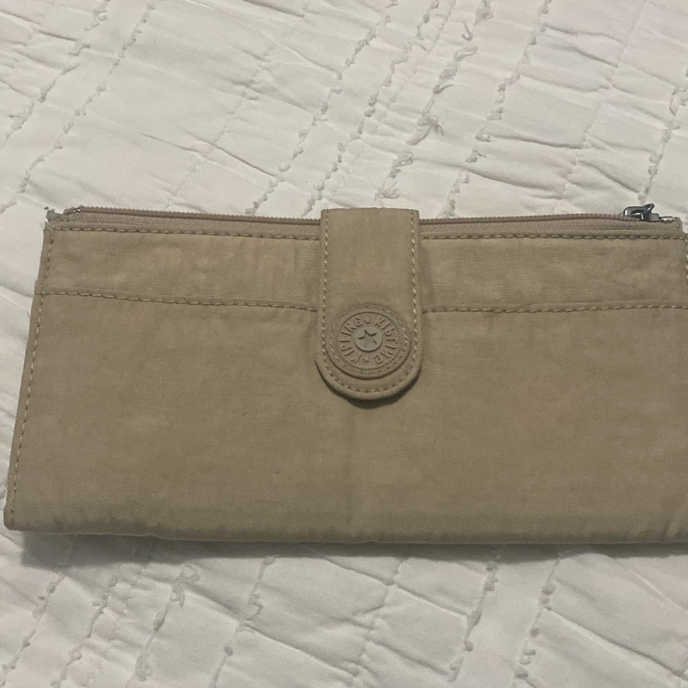 Kipling travel organizer waterproof wallet/ID organizer clutch